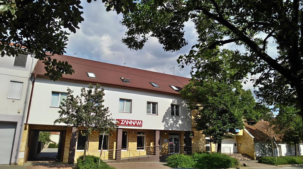 Hotel Zannam 布尔诺 外观 照片